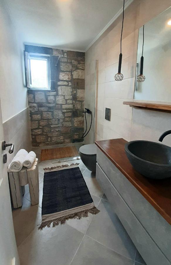 Koroni Stone House, Newly Built Studios By The Sea Ngoại thất bức ảnh