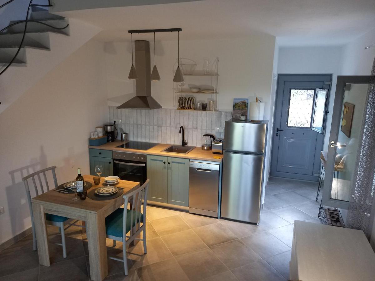 Koroni Stone House, Newly Built Studios By The Sea Ngoại thất bức ảnh